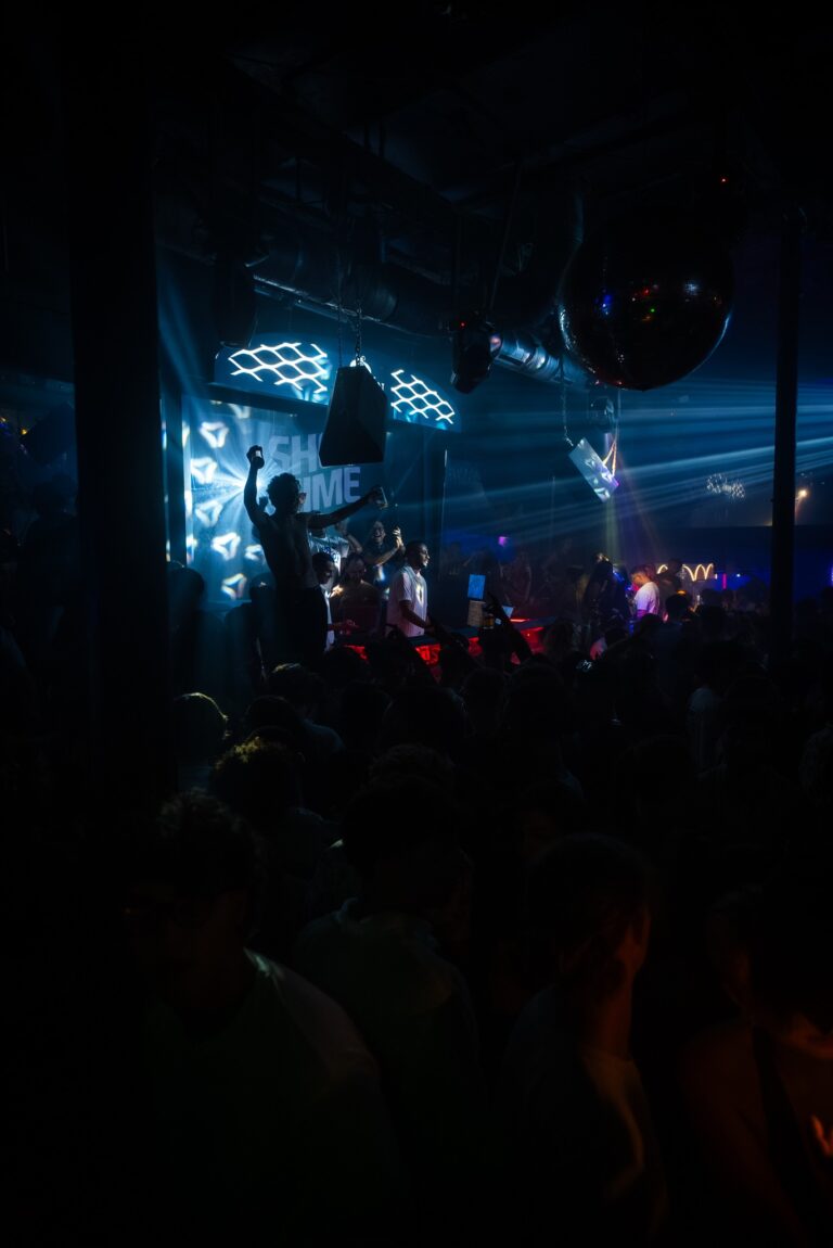 The 5 best FREE nightclubs EVERY NIGHT in Barcelona