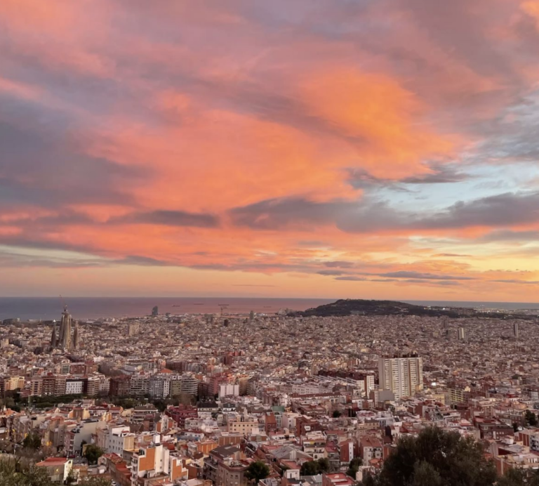 Hidden places in Barcelona where you can admire the sunset